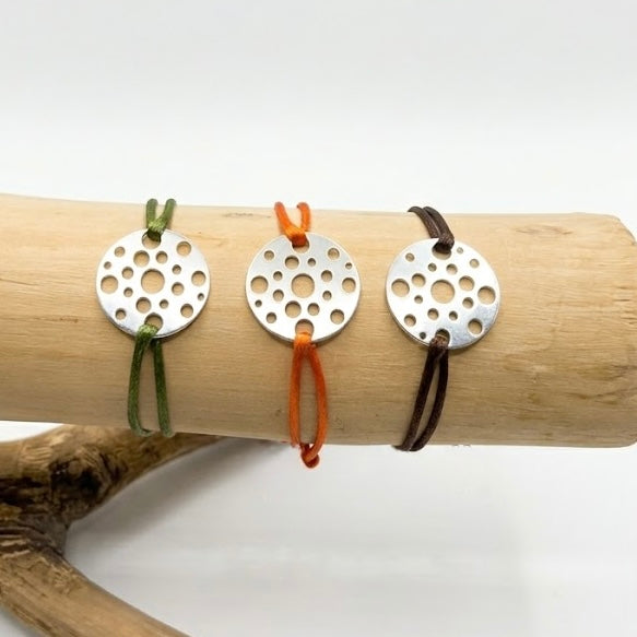 Bracelet cordon médaille ronde Homme