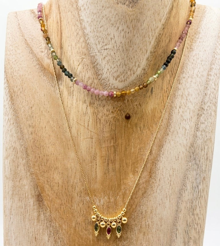 Collier capri